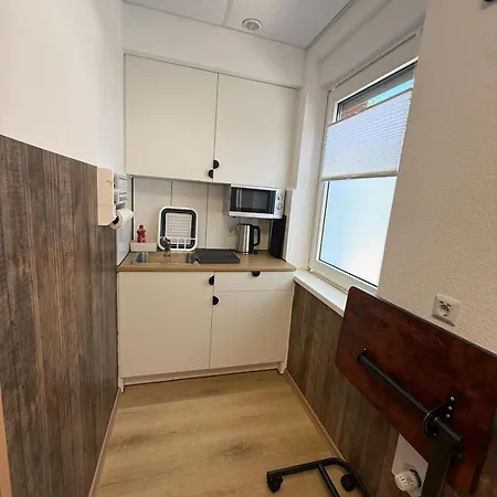 Cozy Micro Flat With Private Entrance Hannover